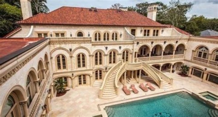Puerto Rican Real Estate Developer or Kim Zolciak's Ex- Beau, Lee Najjar Is Still Married To Wife, K |